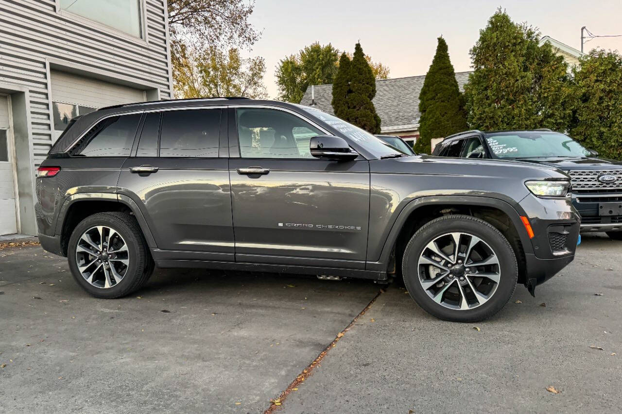 2024 Jeep Grand Cherokee 4xe Overland AWD