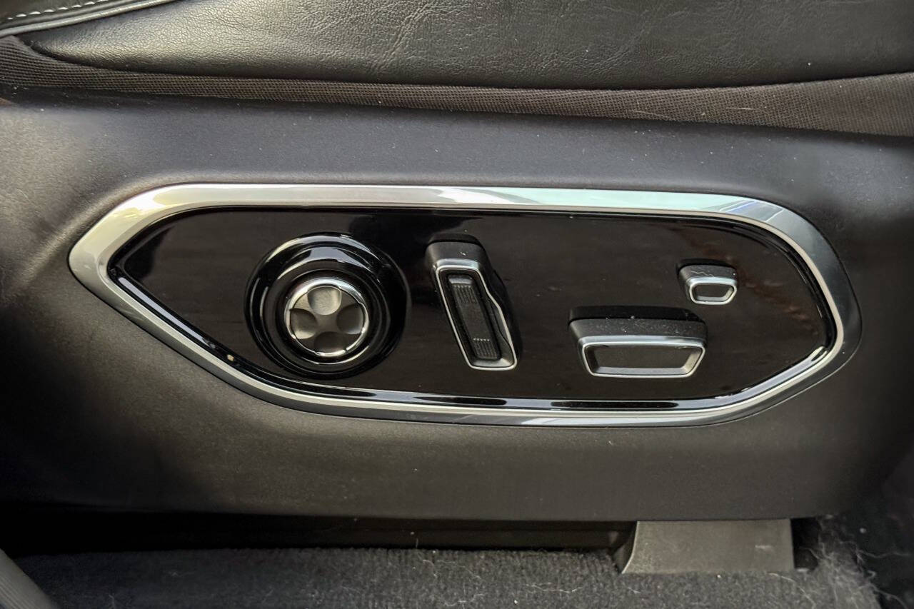 2024 Jeep Grand Cherokee 4xe Overland AWD