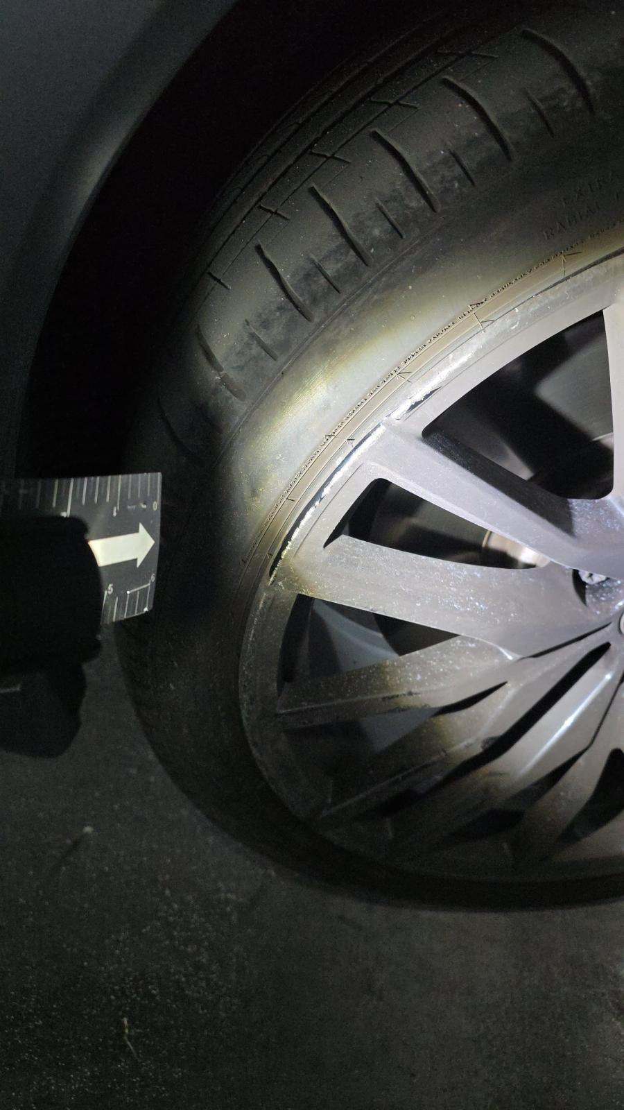 2025 BMW X6 M60i xDrive AWD