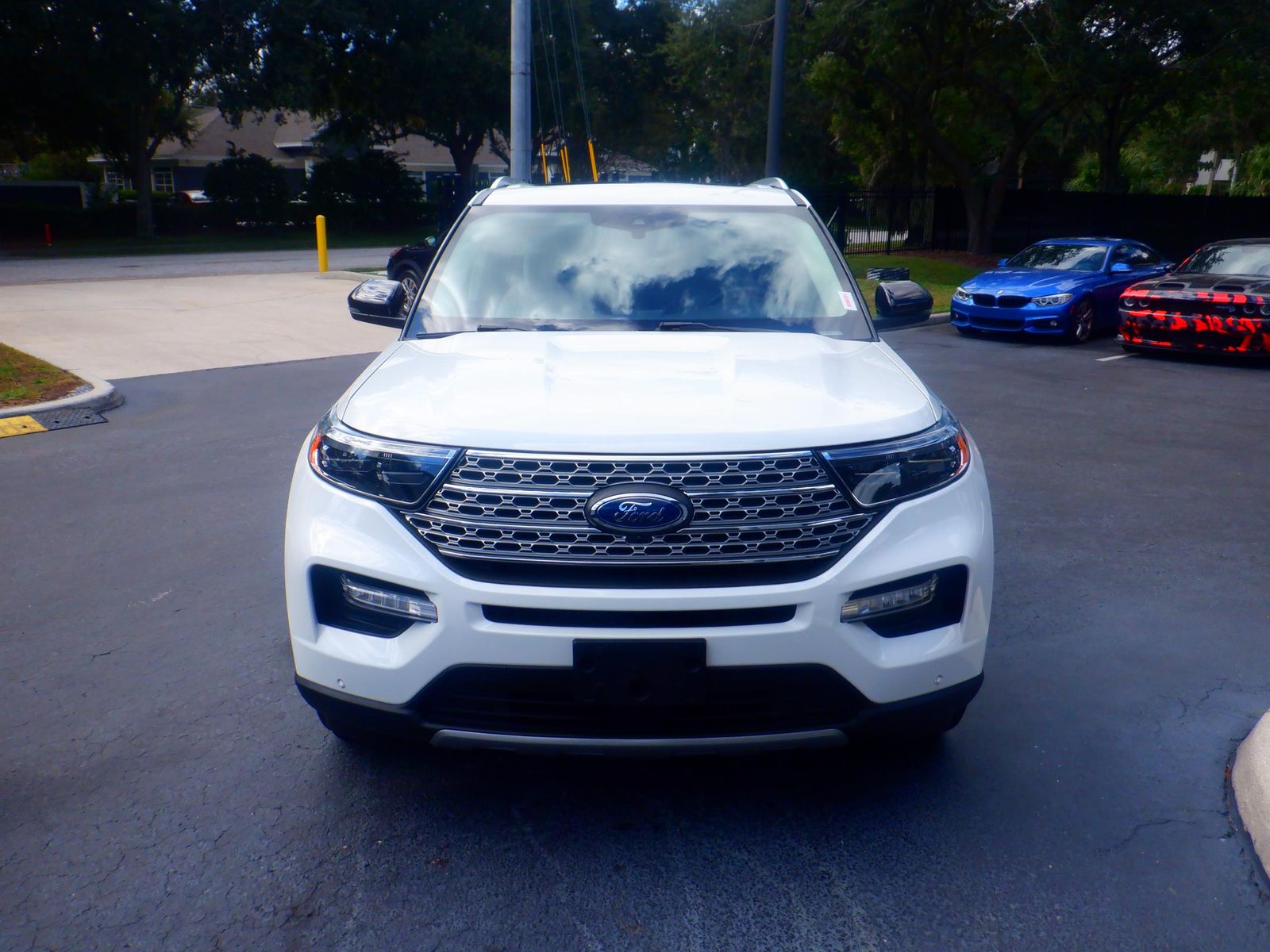 2022 Ford Explorer Hybrid Limited AWD