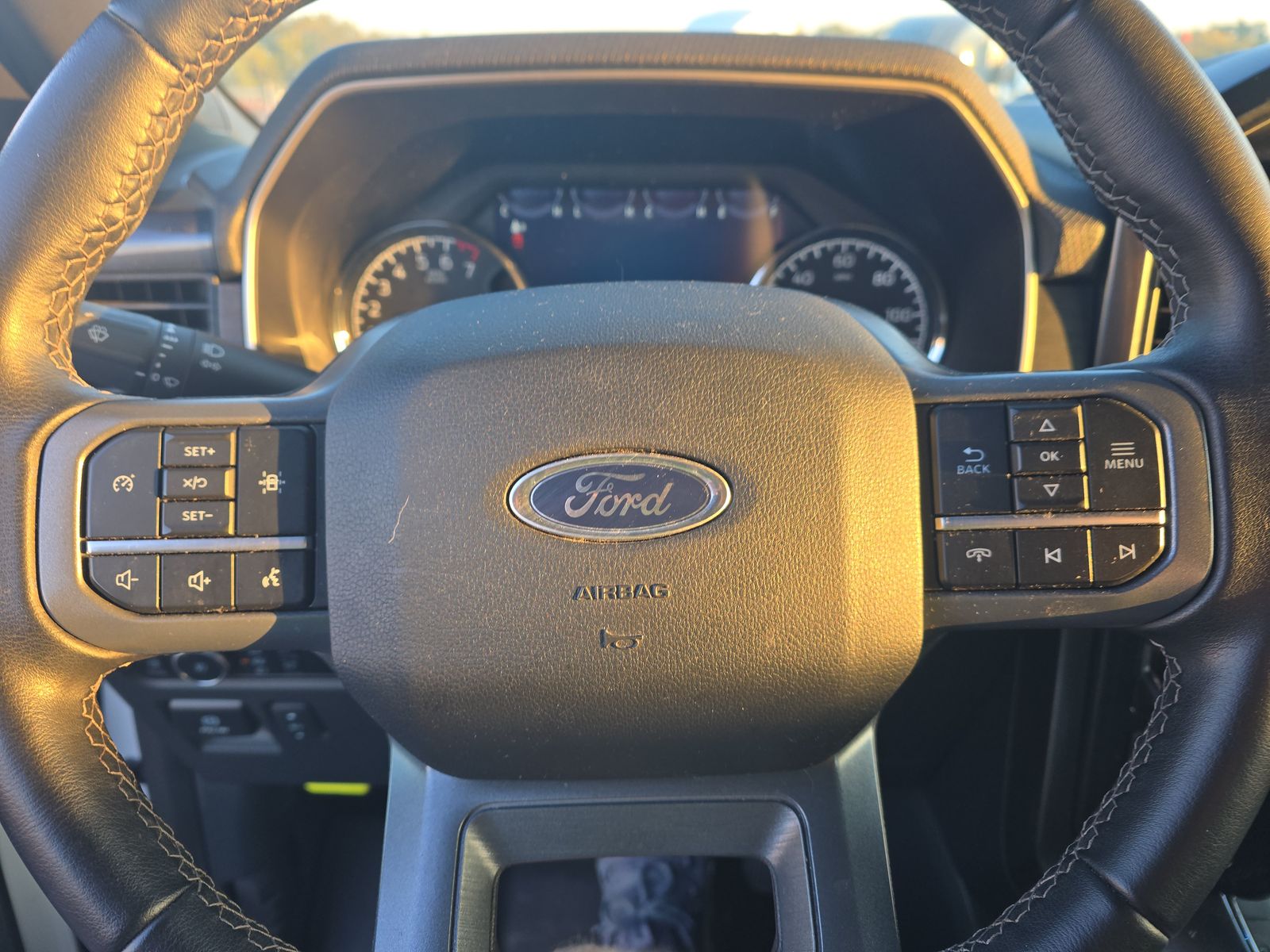 2023 Ford F-150 Hybrid XLT AWD