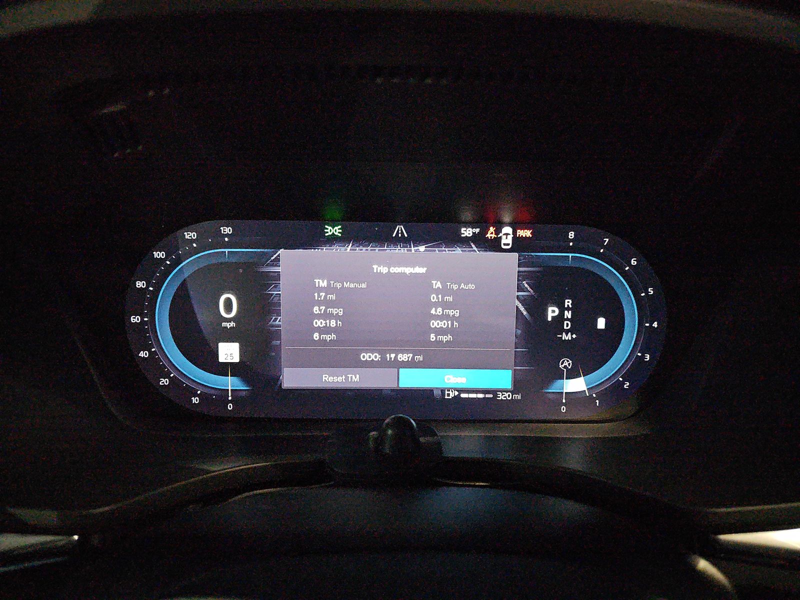 2024 Volvo XC60 B5 Plus AWD