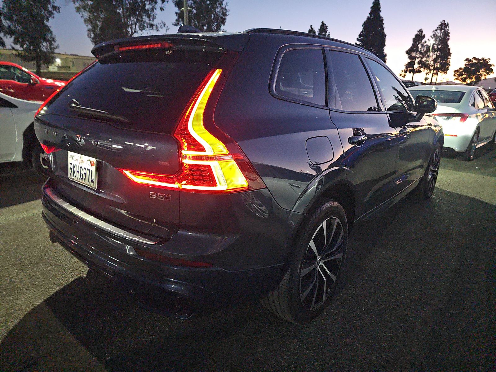 2024 Volvo XC60 B5 Plus AWD