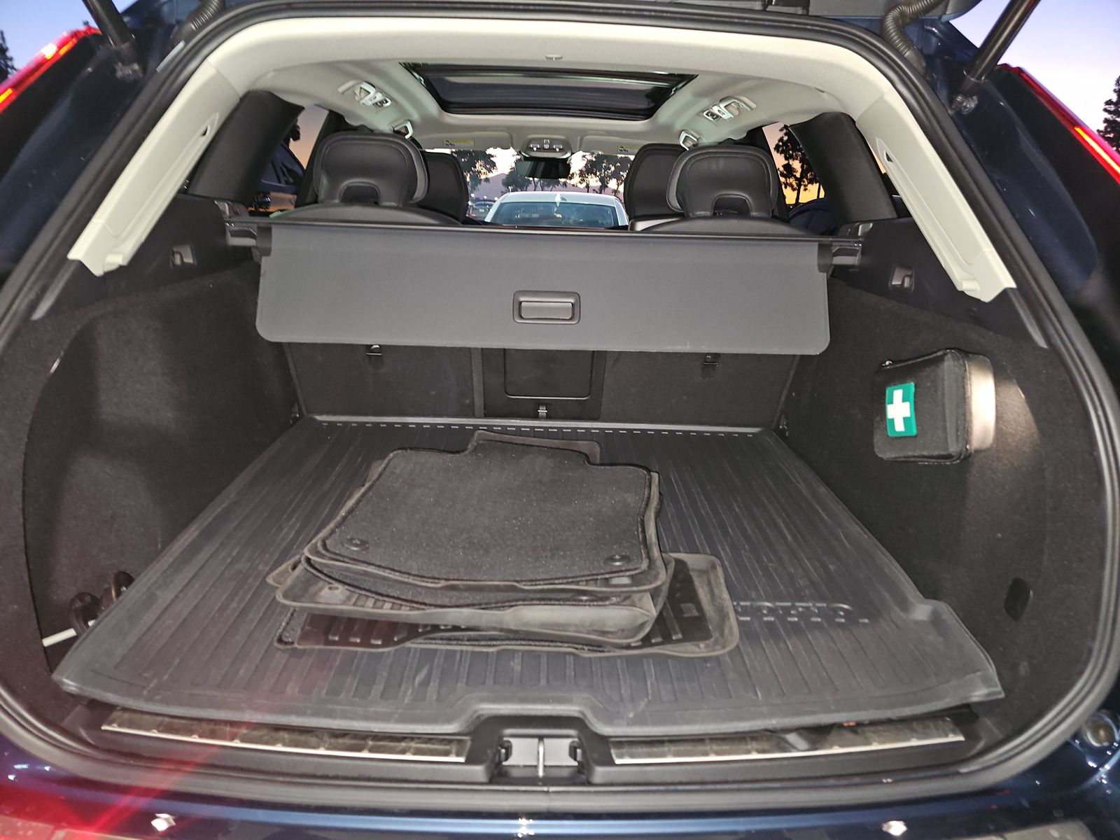 2024 Volvo XC60 B5 Plus AWD