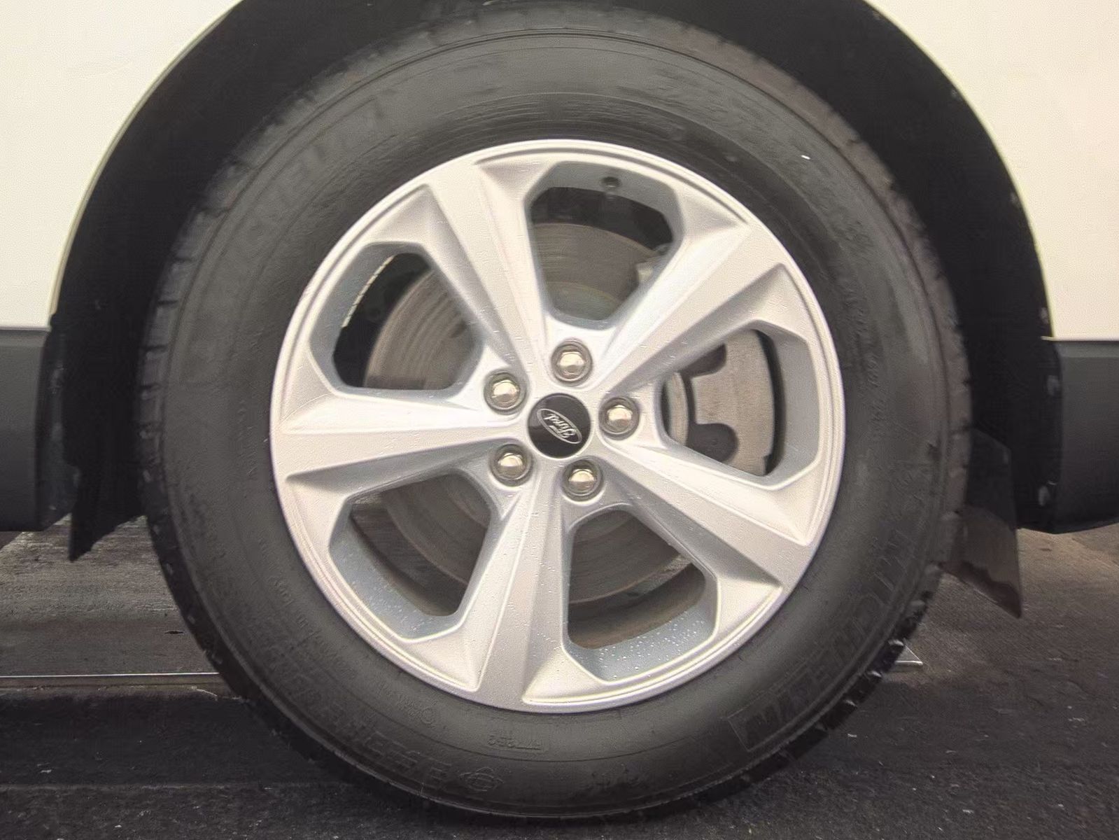 2024 Ford Edge SE AWD