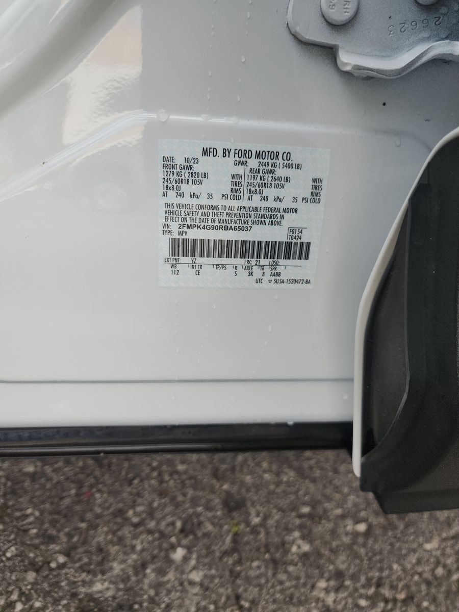 2024 Ford Edge SE AWD