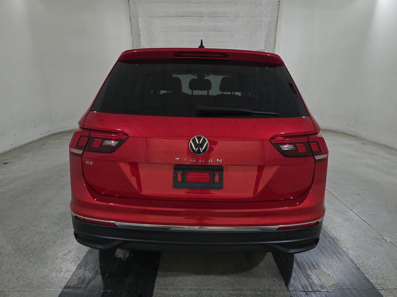 2022 Volkswagen Tiguan 2.0T SE FWD