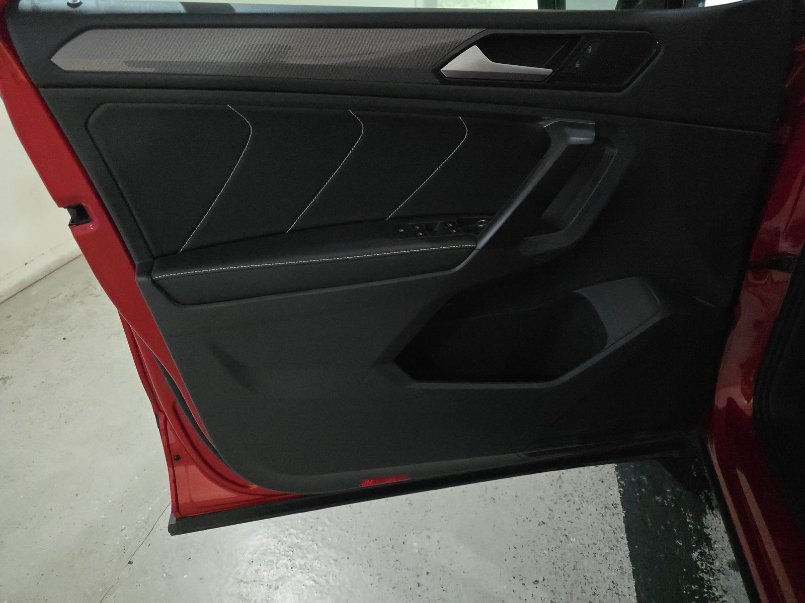 2022 Volkswagen Tiguan 2.0T SE FWD