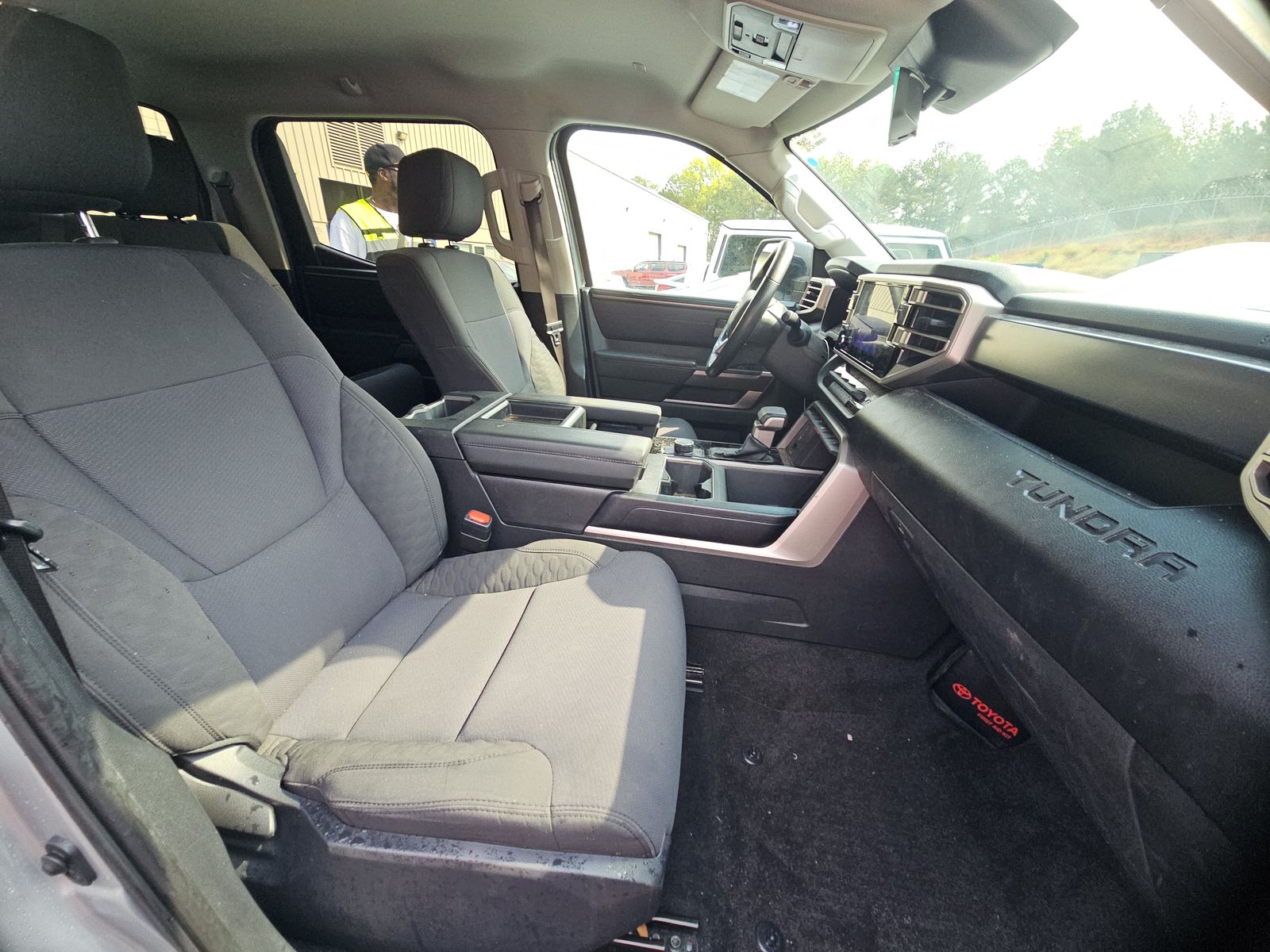 2022 Toyota Tundra SR5 RWD