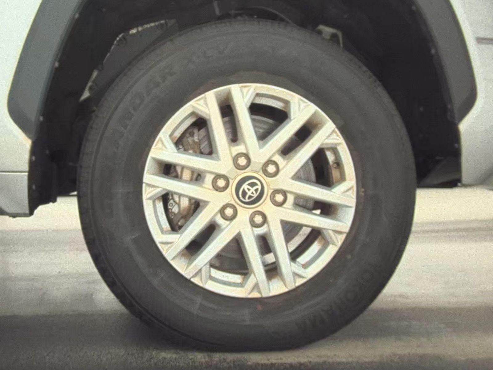 2022 Toyota Tundra SR5 RWD