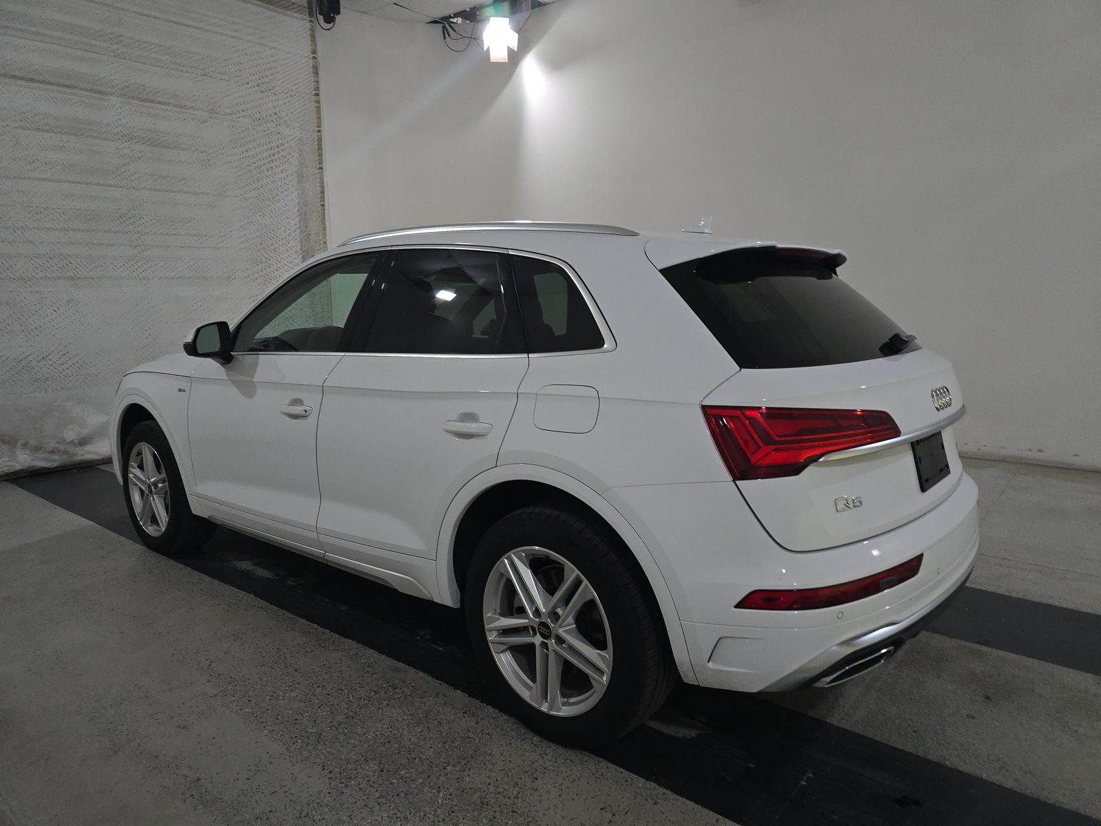 2025 Audi Q5 e Plug-In Hybrid S line Premium AWD