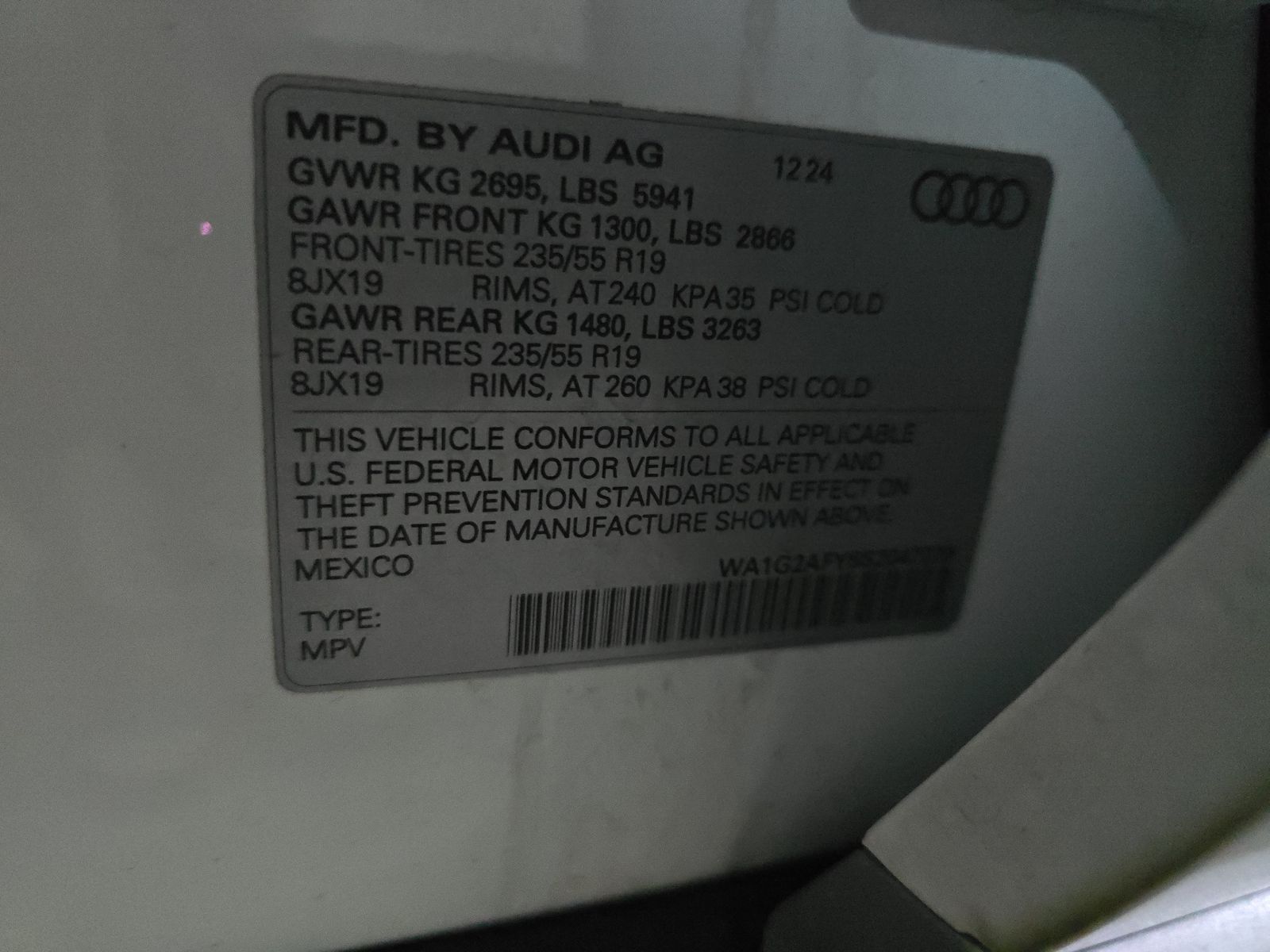 2025 Audi Q5 e Plug-In Hybrid S line Premium AWD