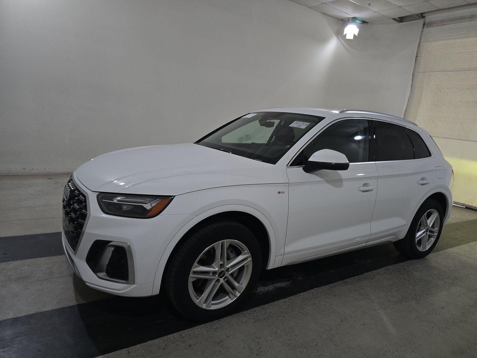 2025 Audi Q5 e Plug-In Hybrid S line Premium AWD