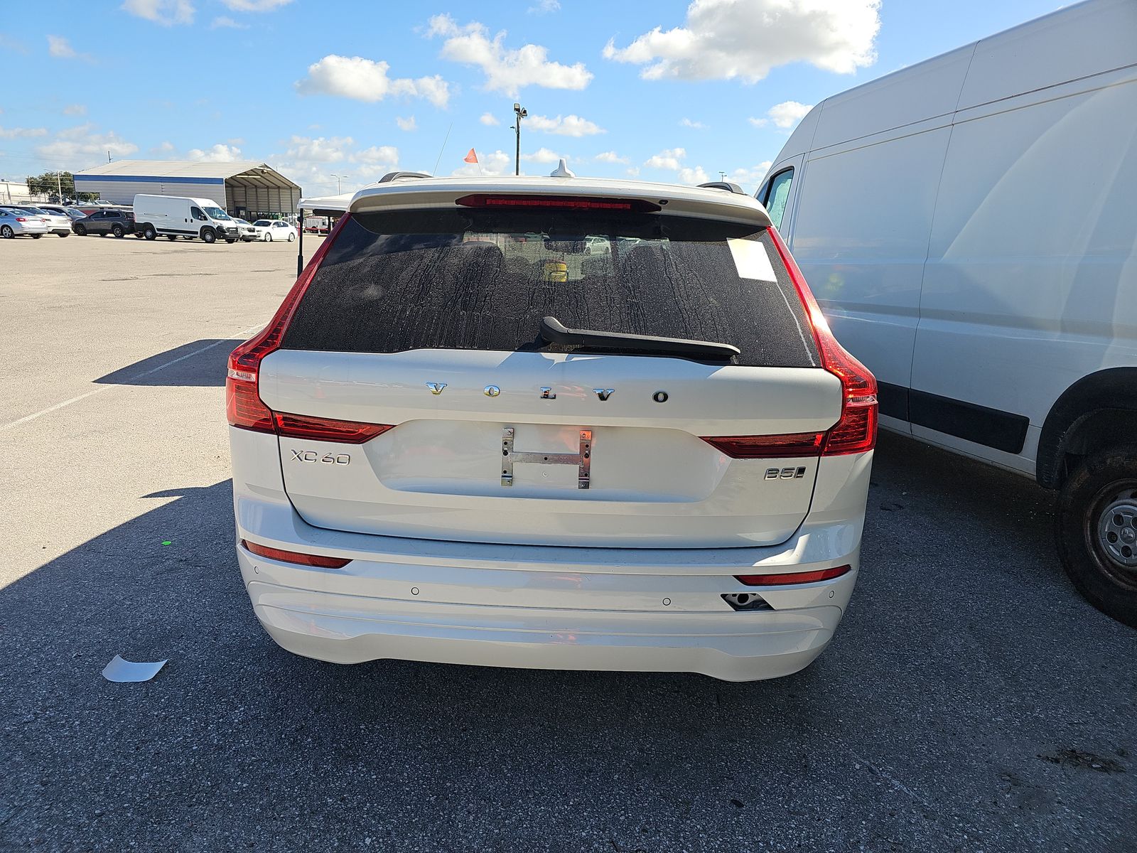 2022 Volvo XC60 B5 Momentum AWD