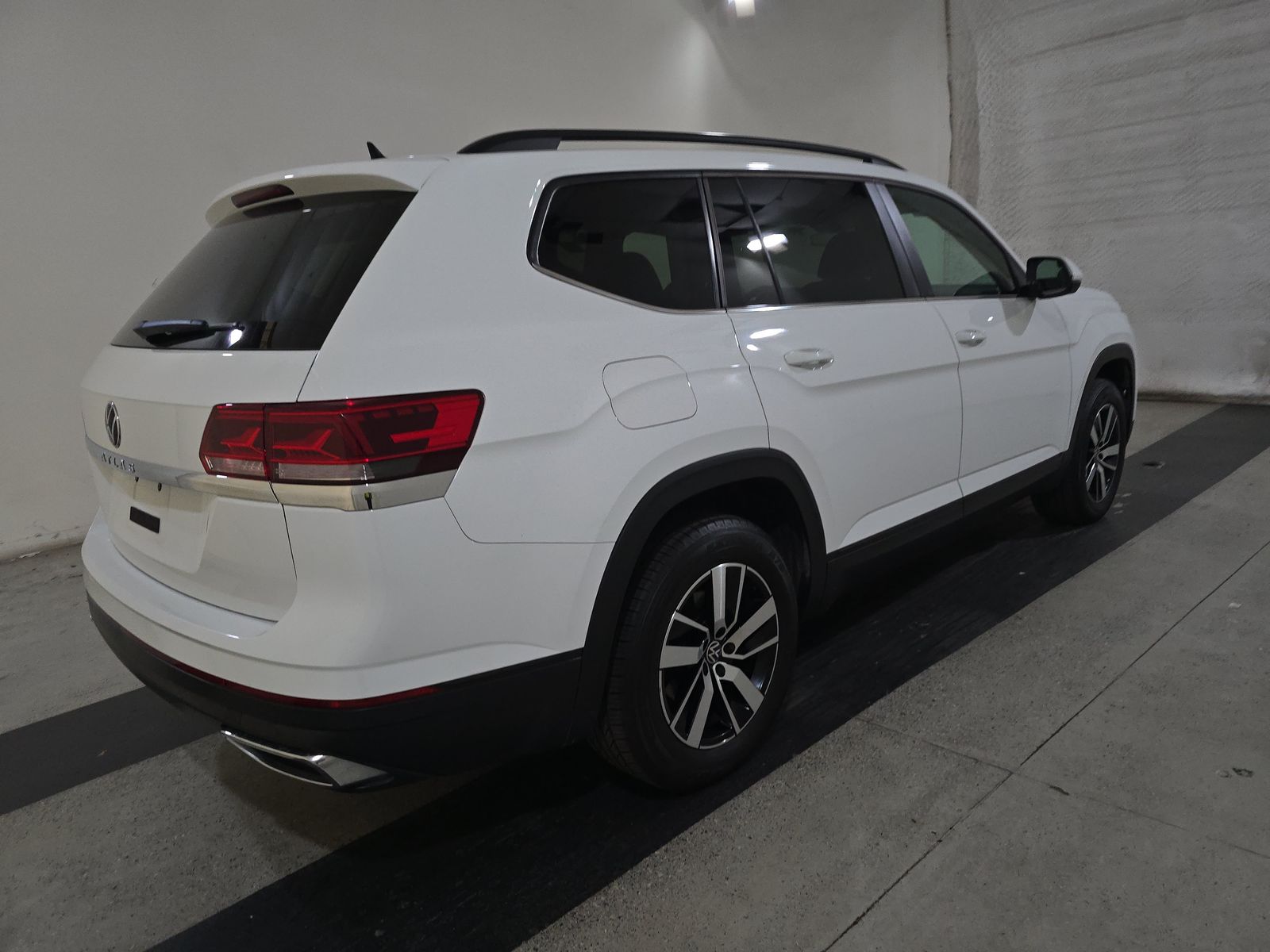 2022 Volkswagen Atlas 2.0T SE FWD