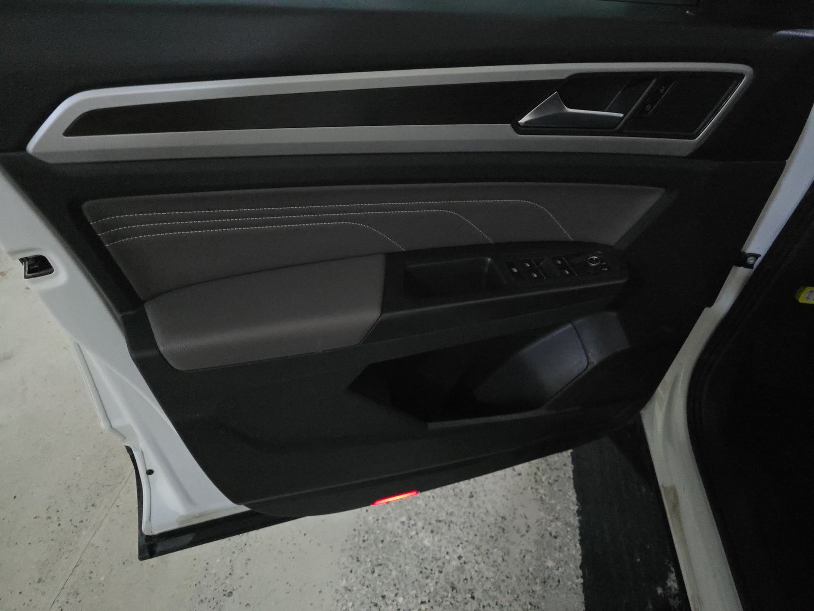 2022 Volkswagen Atlas 2.0T SE FWD