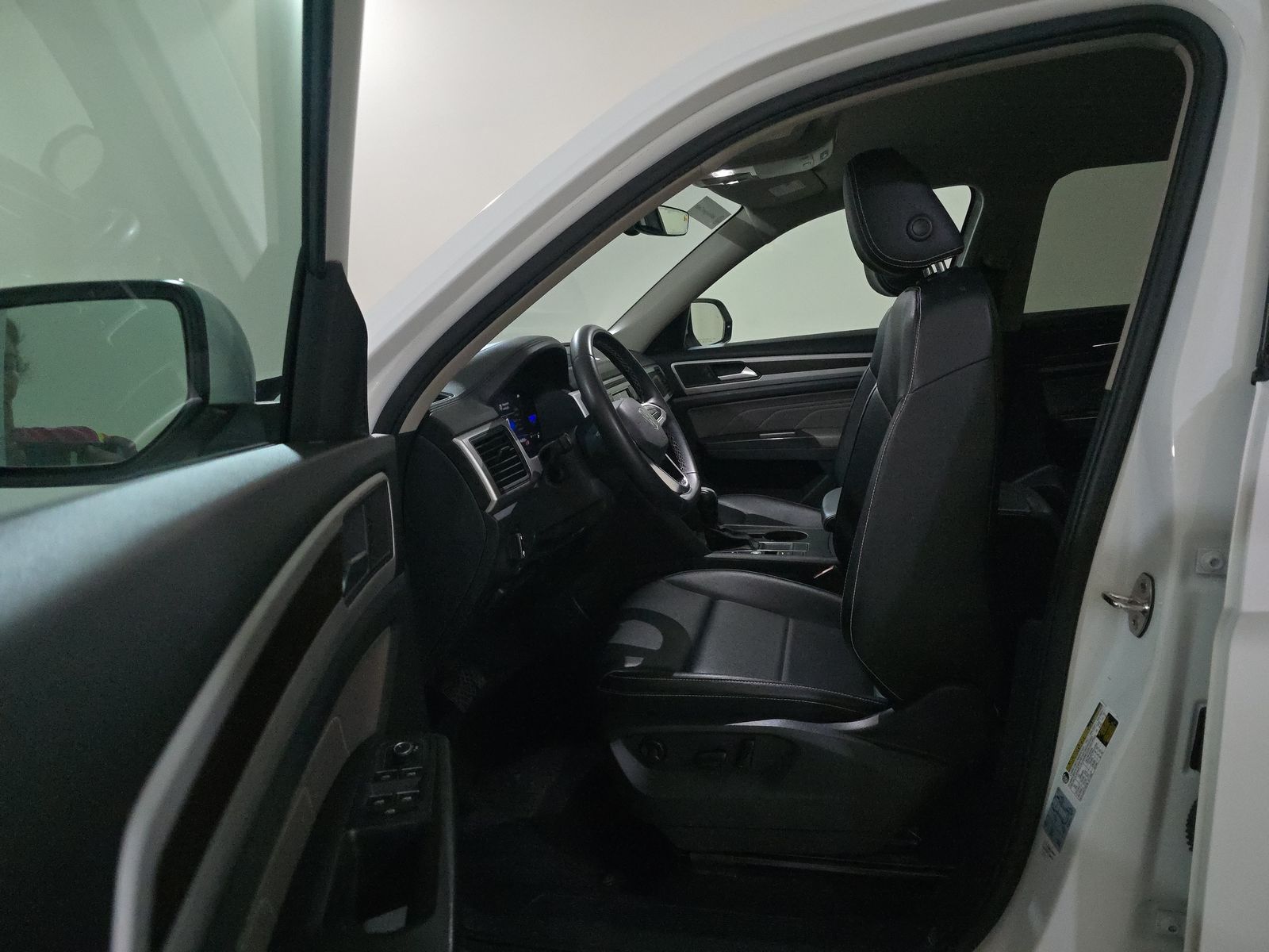 2022 Volkswagen Atlas 2.0T SE FWD