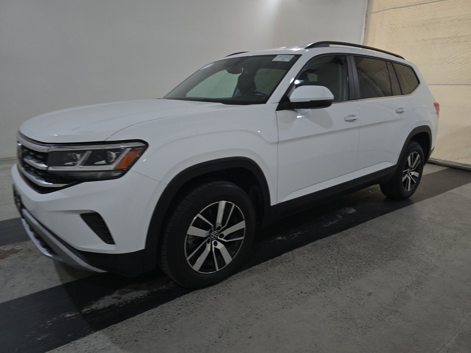 2022 Volkswagen Atlas 2.0T SE FWD