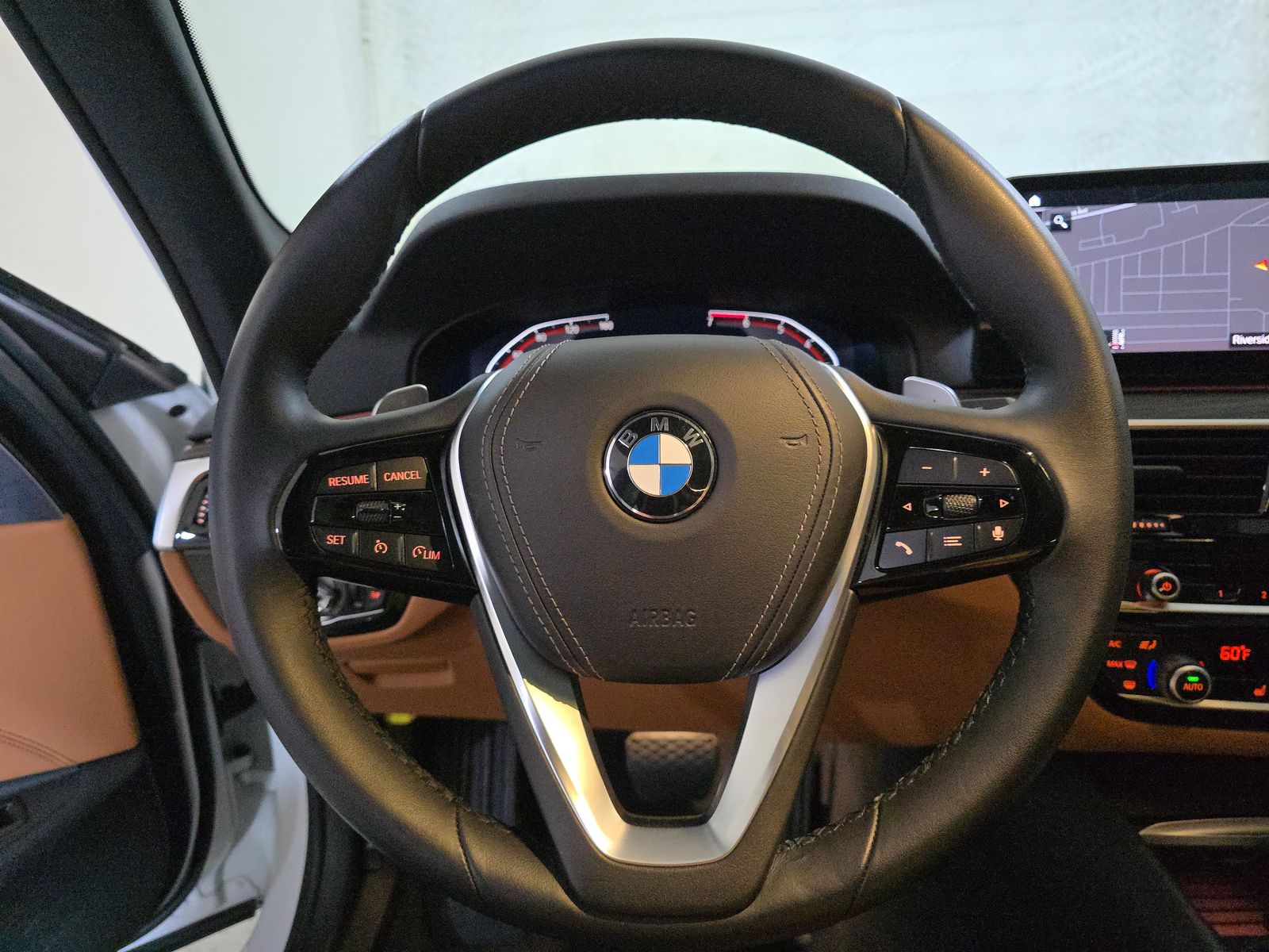 2022 BMW 5 Series 530i RWD