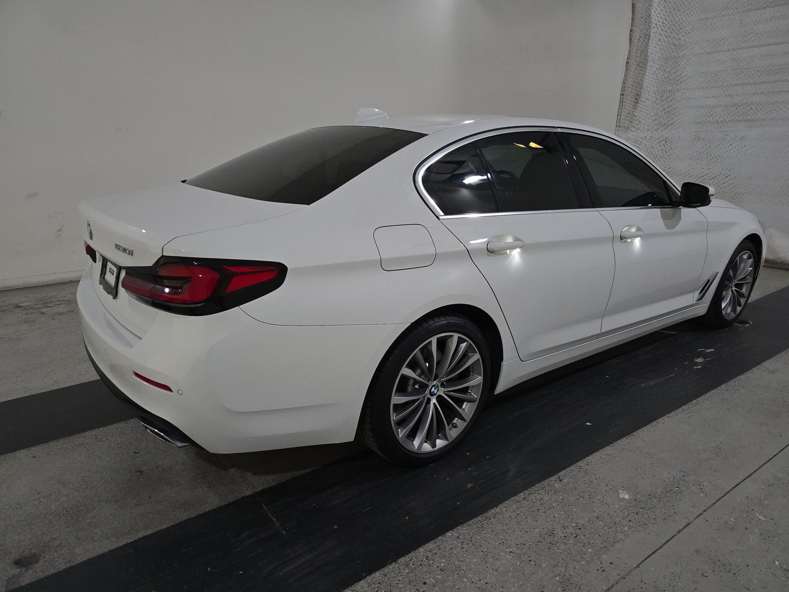 2022 BMW 5 Series 530i RWD