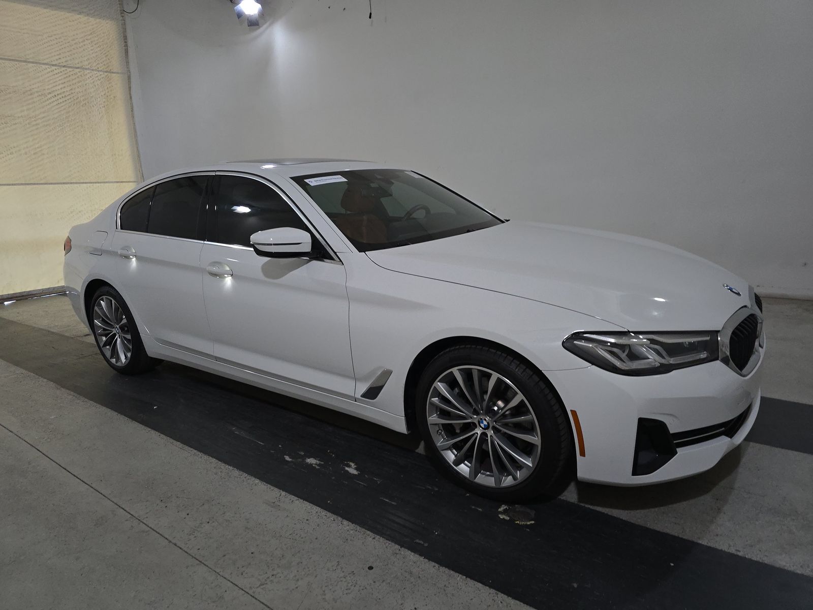 2022 BMW 5 Series 530i RWD
