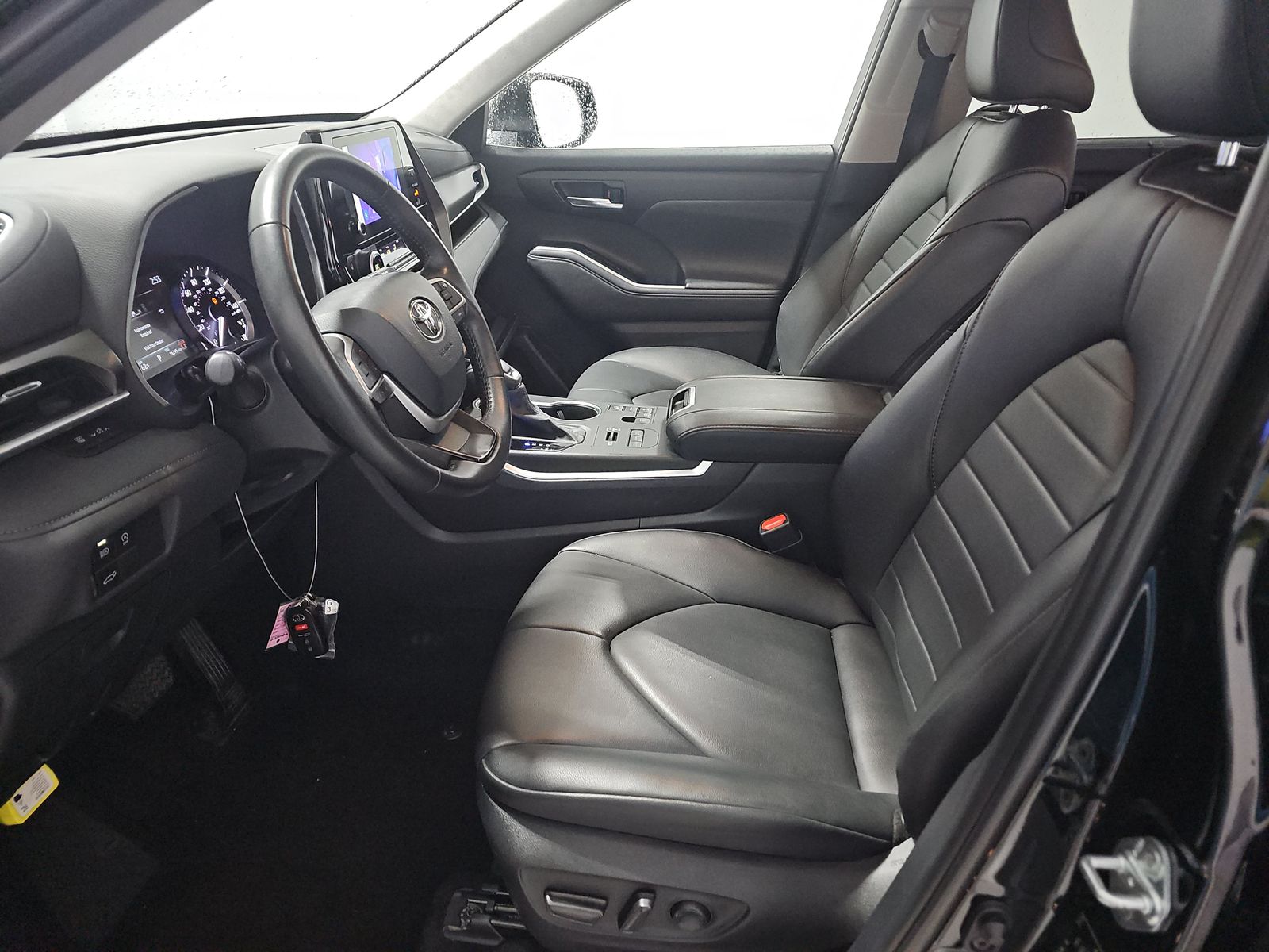 2024 Toyota Highlander XLE AWD