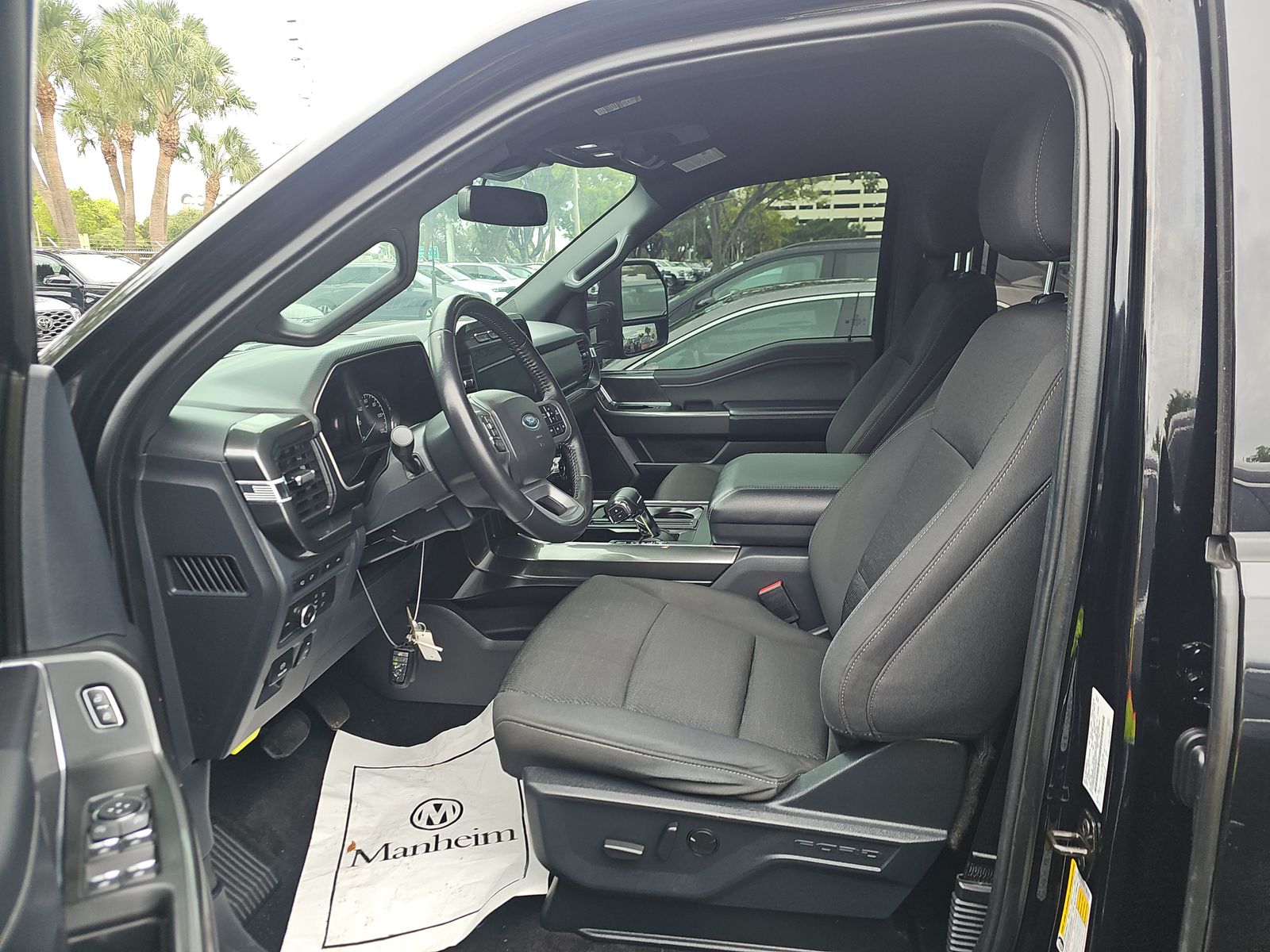 2022 Ford F-150 XLT AWD