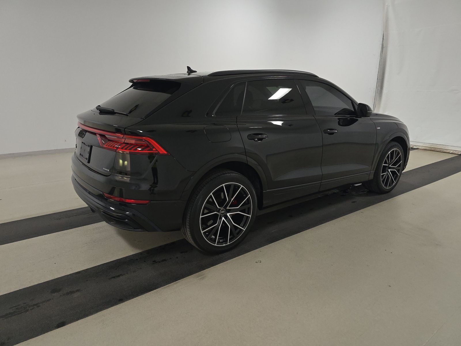 2023 Audi Q8 Premium Plus AWD