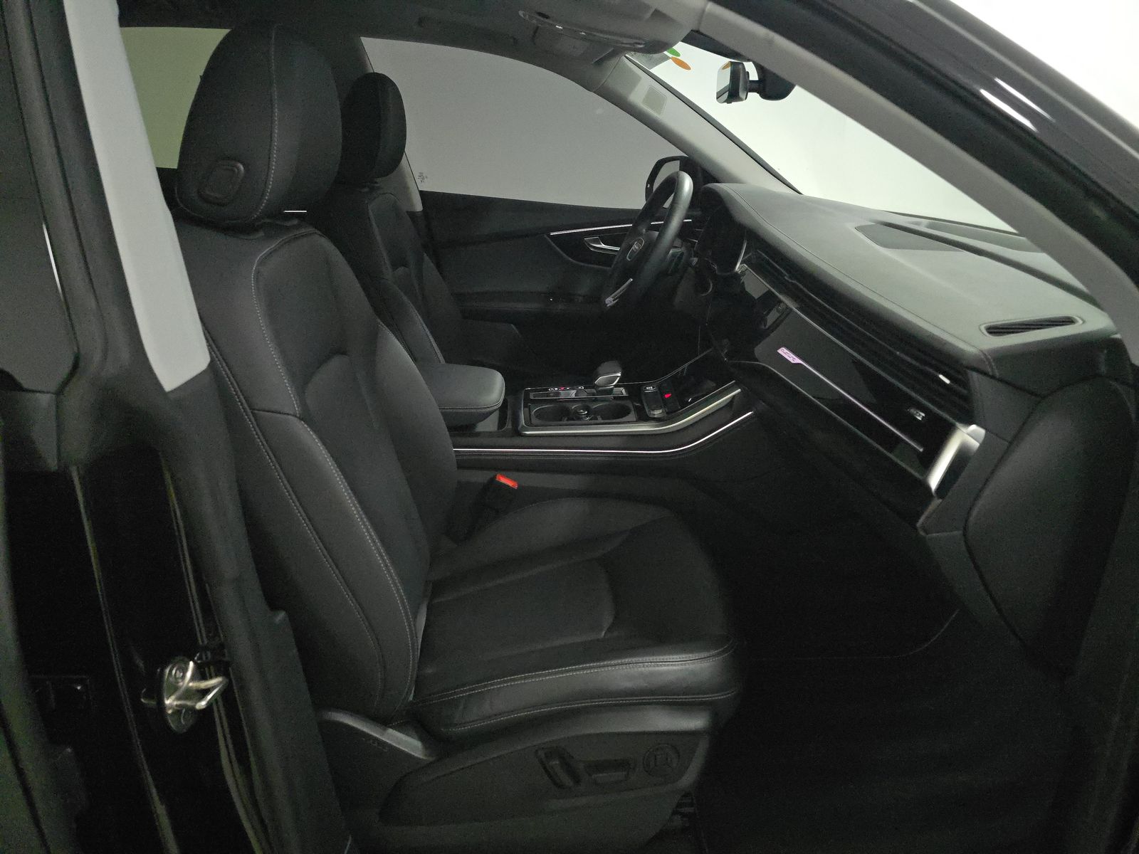 2023 Audi Q8 Premium Plus AWD