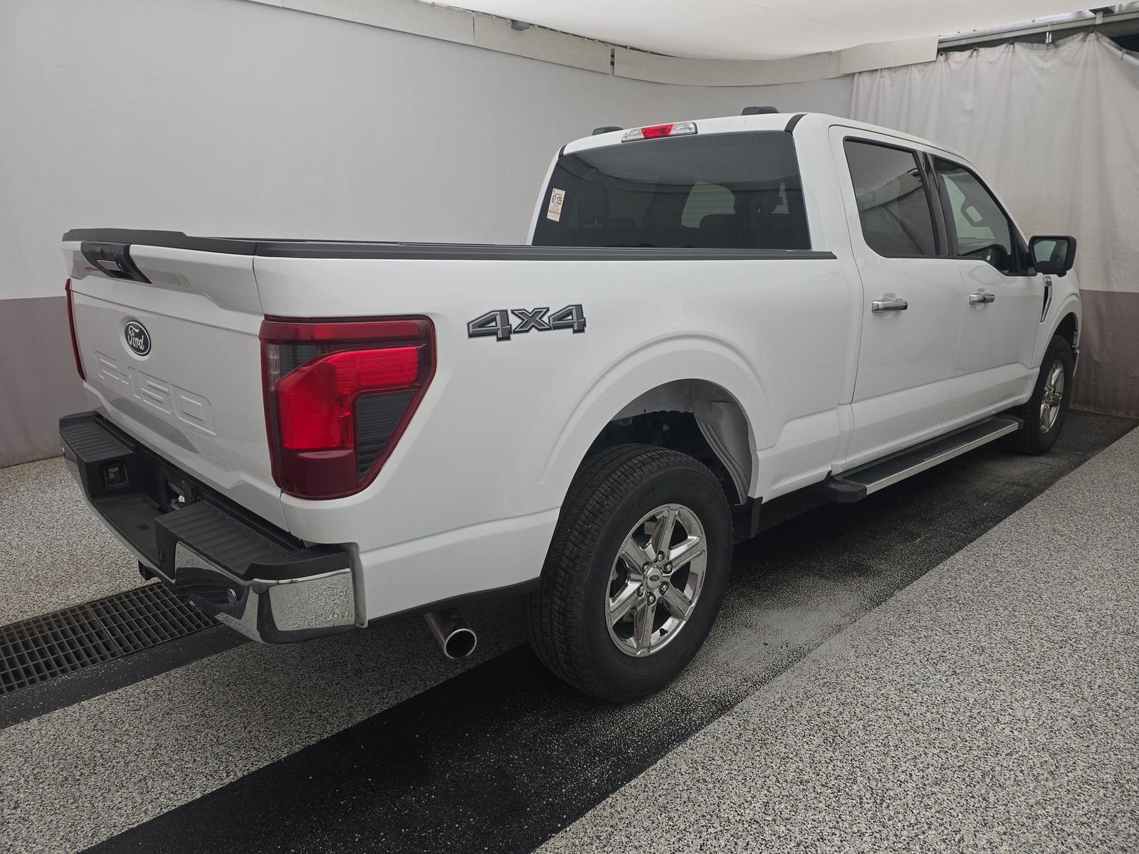 2024 Ford F-150 XLT AWD