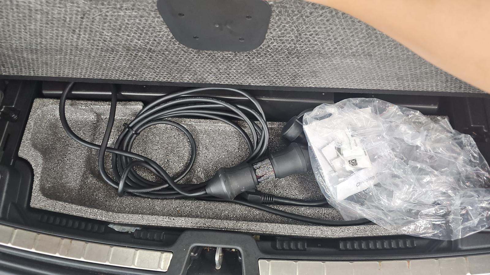 2023 Volvo XC60 Recharge T8 Plus AWD