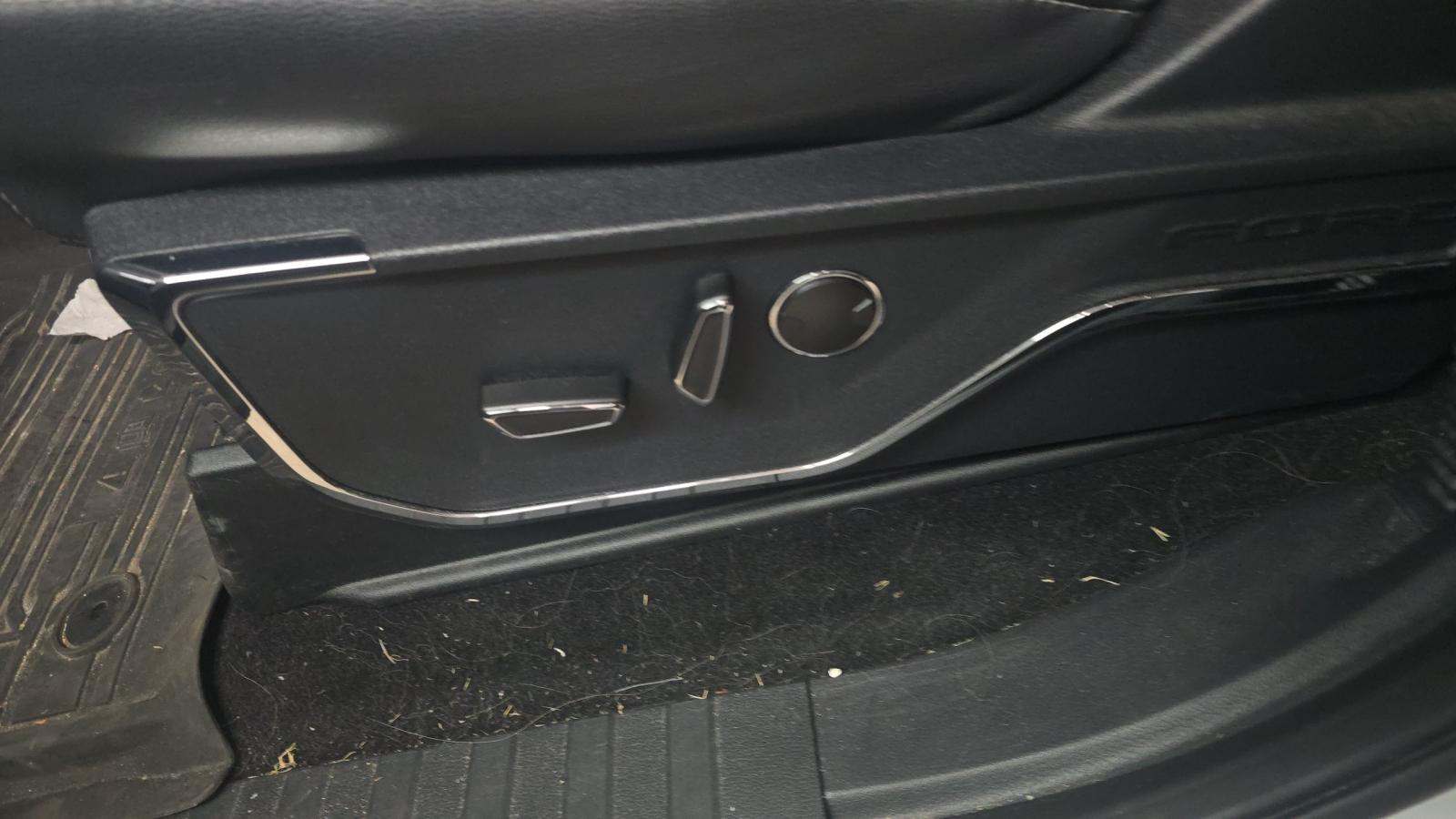 2023 Ford F-150 Hybrid Lariat AWD