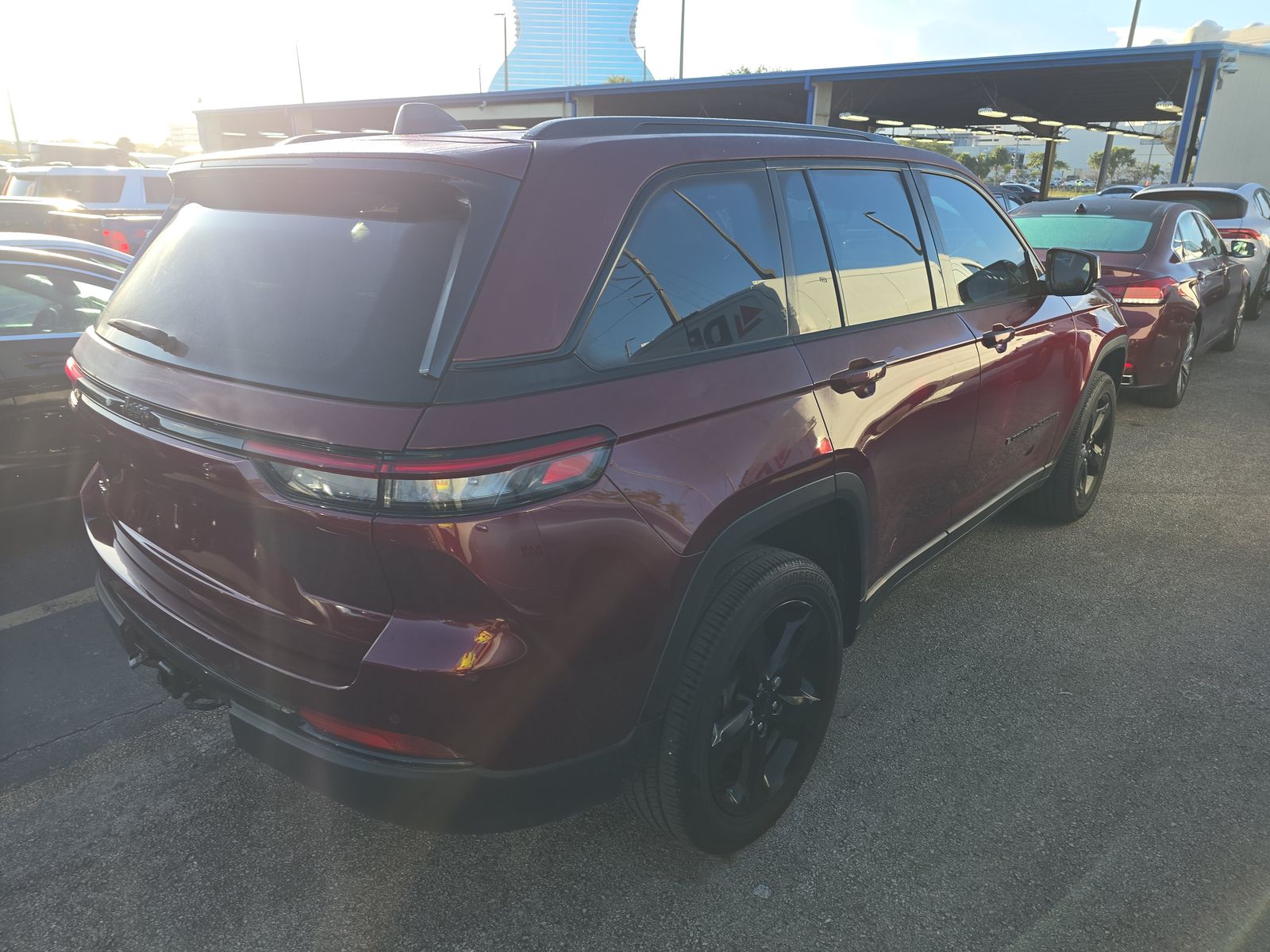 2024 Jeep Grand Cherokee Altitude AWD