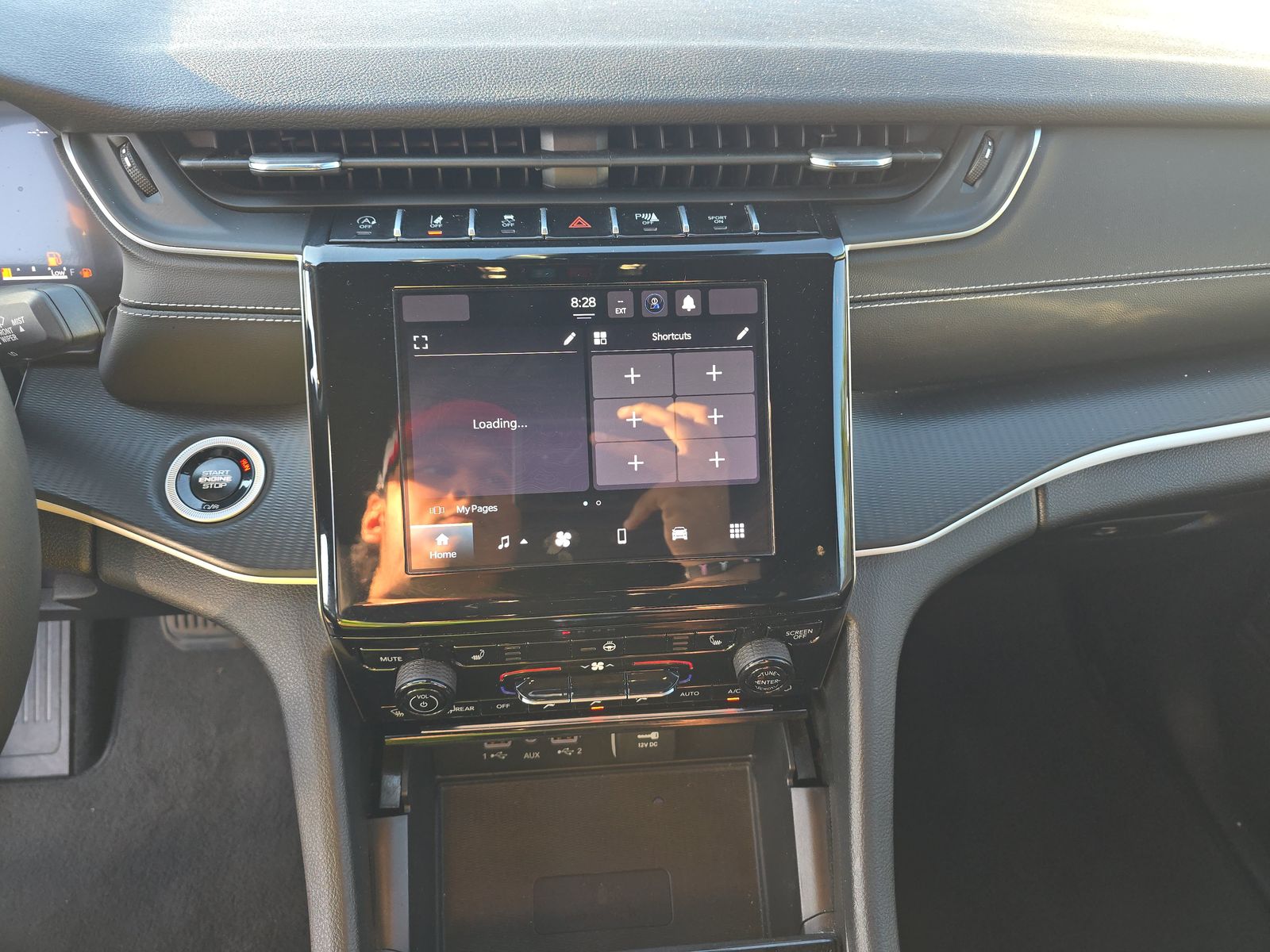 2024 Jeep Grand Cherokee Altitude AWD