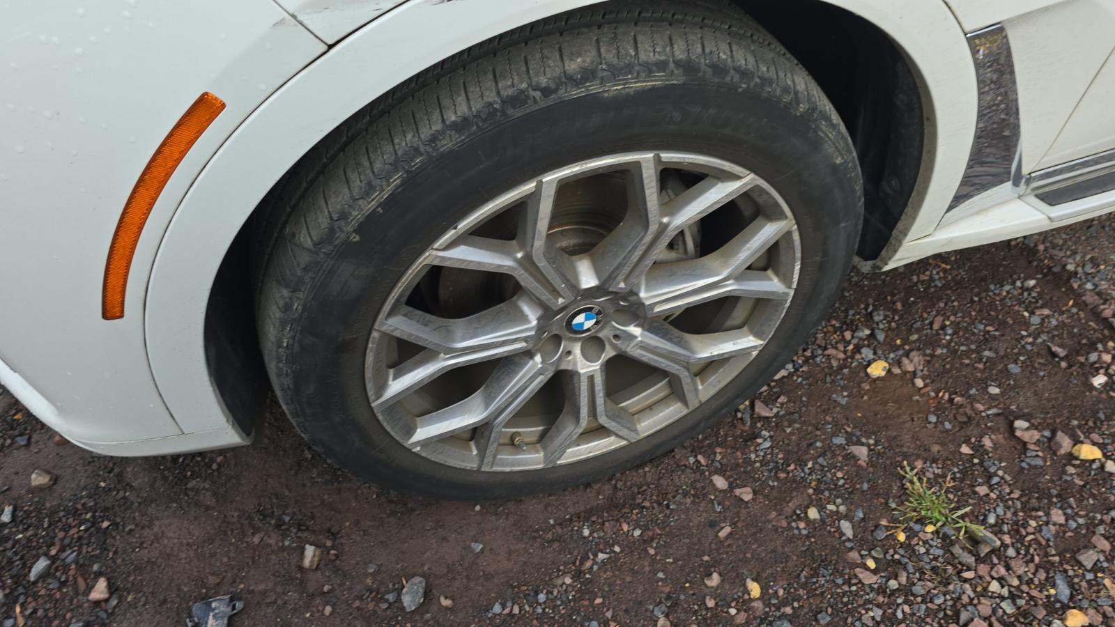 2020 BMW X7 xDrive40i AWD