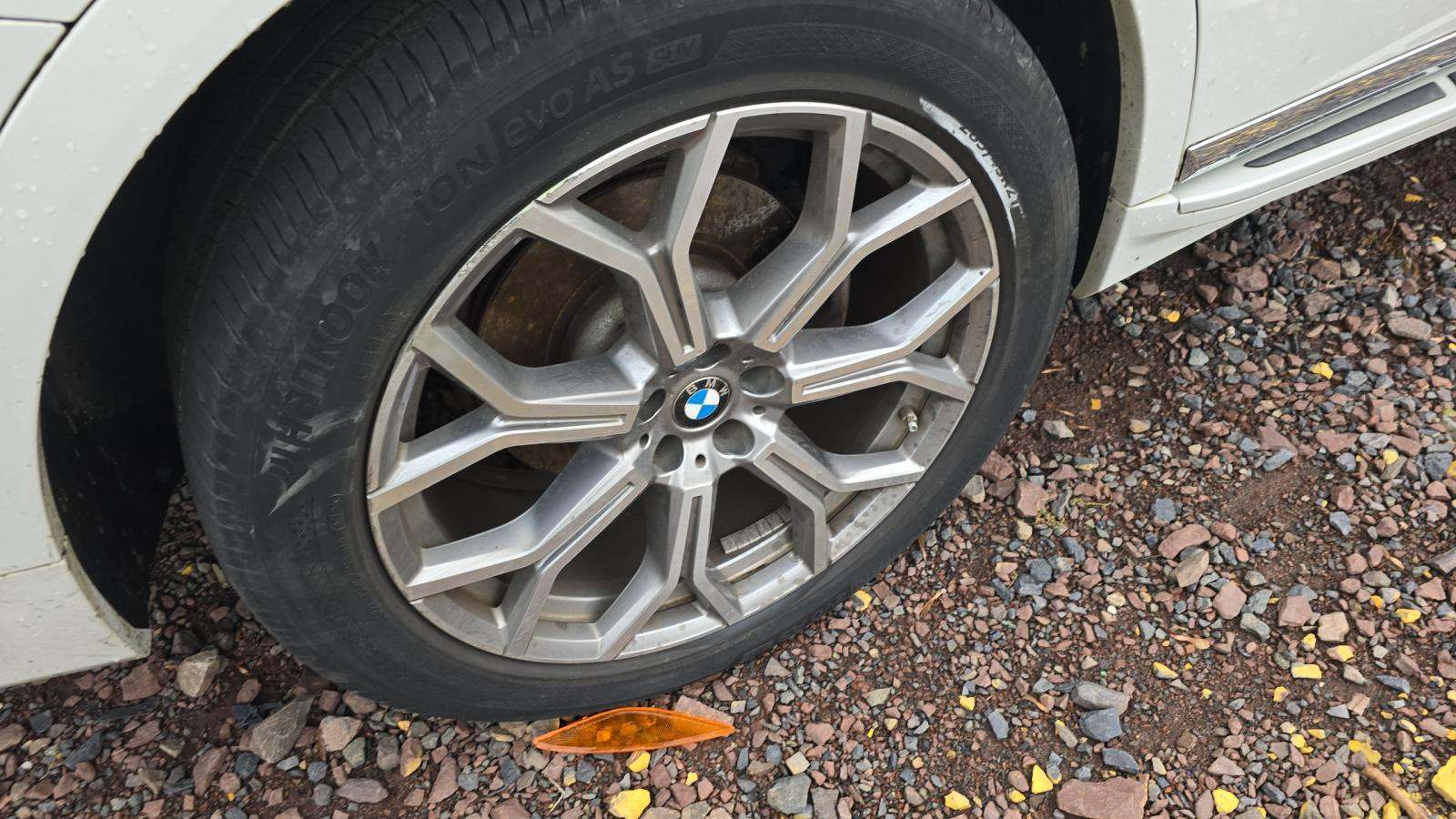 2020 BMW X7 xDrive40i AWD