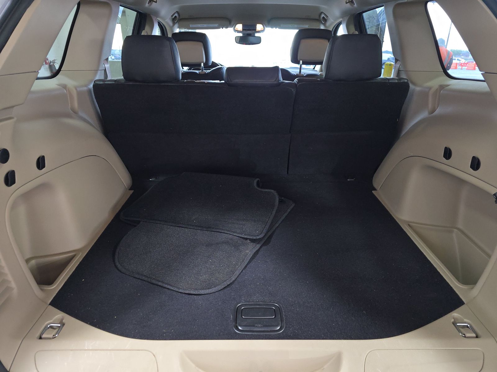 2022 Jeep Grand Cherokee Laredo E AWD