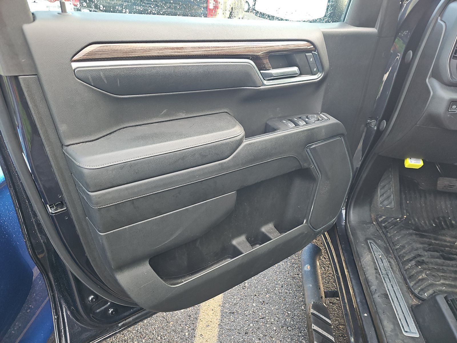 2023 Chevrolet Silverado 1500 LT AWD