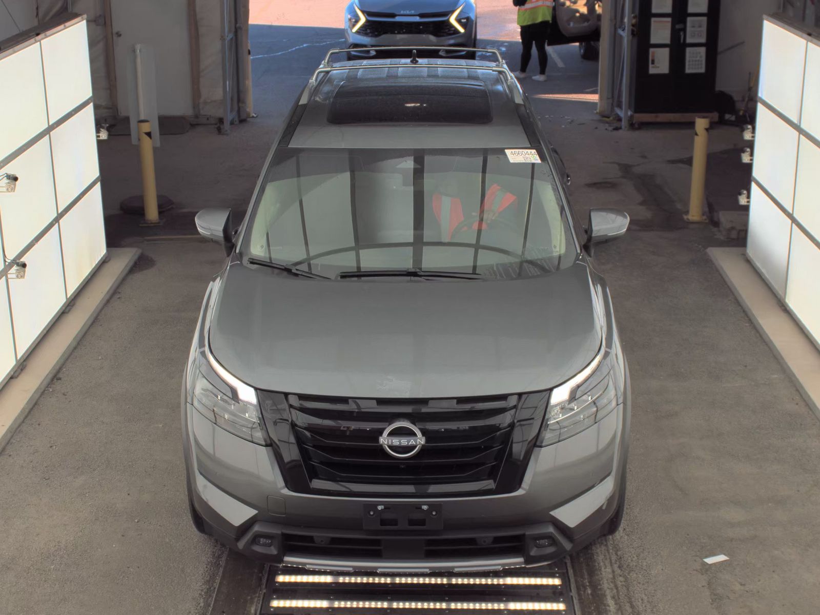 2025 Nissan Pathfinder SL AWD