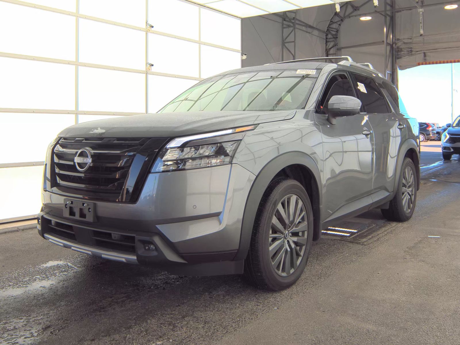 2025 Nissan Pathfinder SL AWD