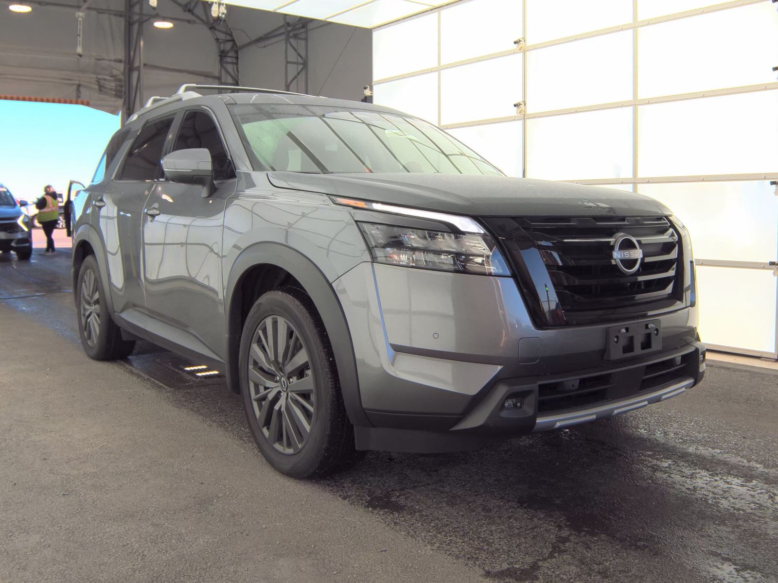 2025 Nissan Pathfinder SL AWD