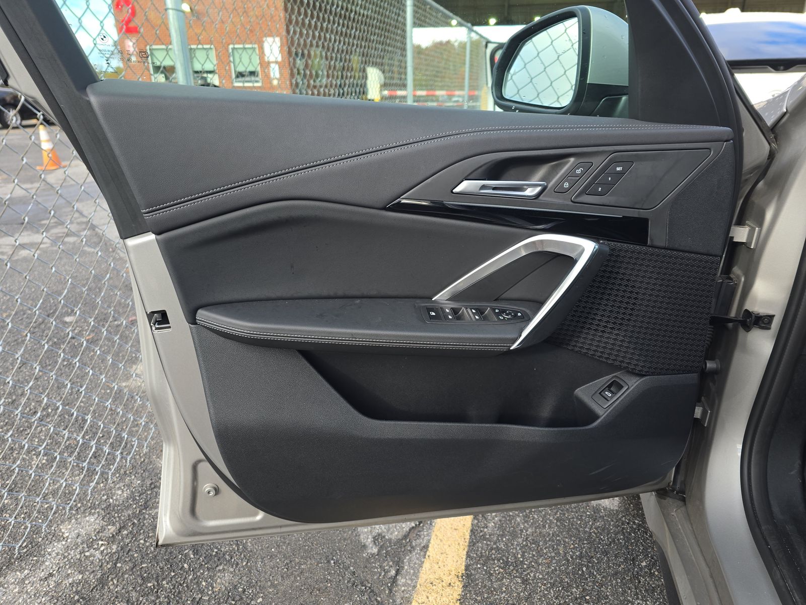 2025 BMW X1 xDrive28i AWD