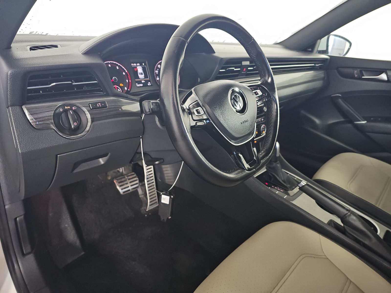 2024 Volkswagen Tiguan 2.0T SEL R-Line AWD