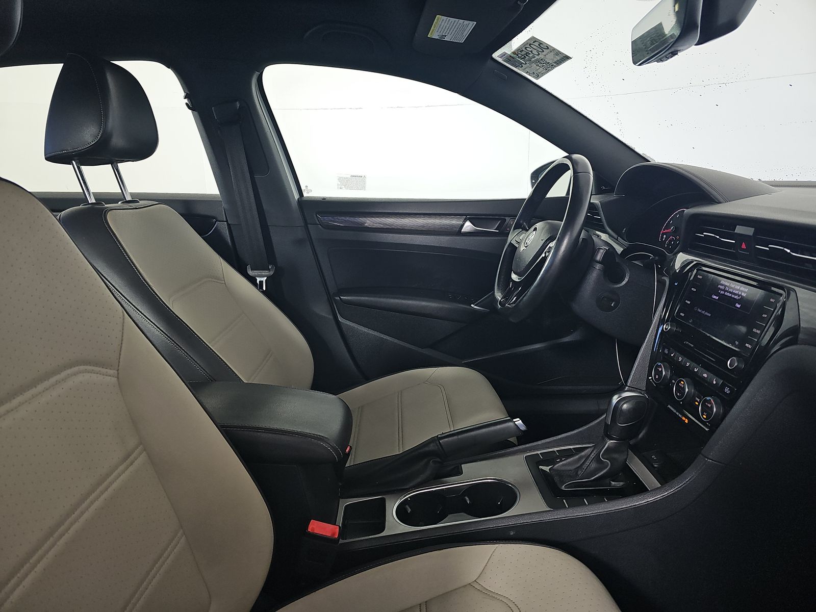 2024 Volkswagen Tiguan 2.0T SEL R-Line AWD