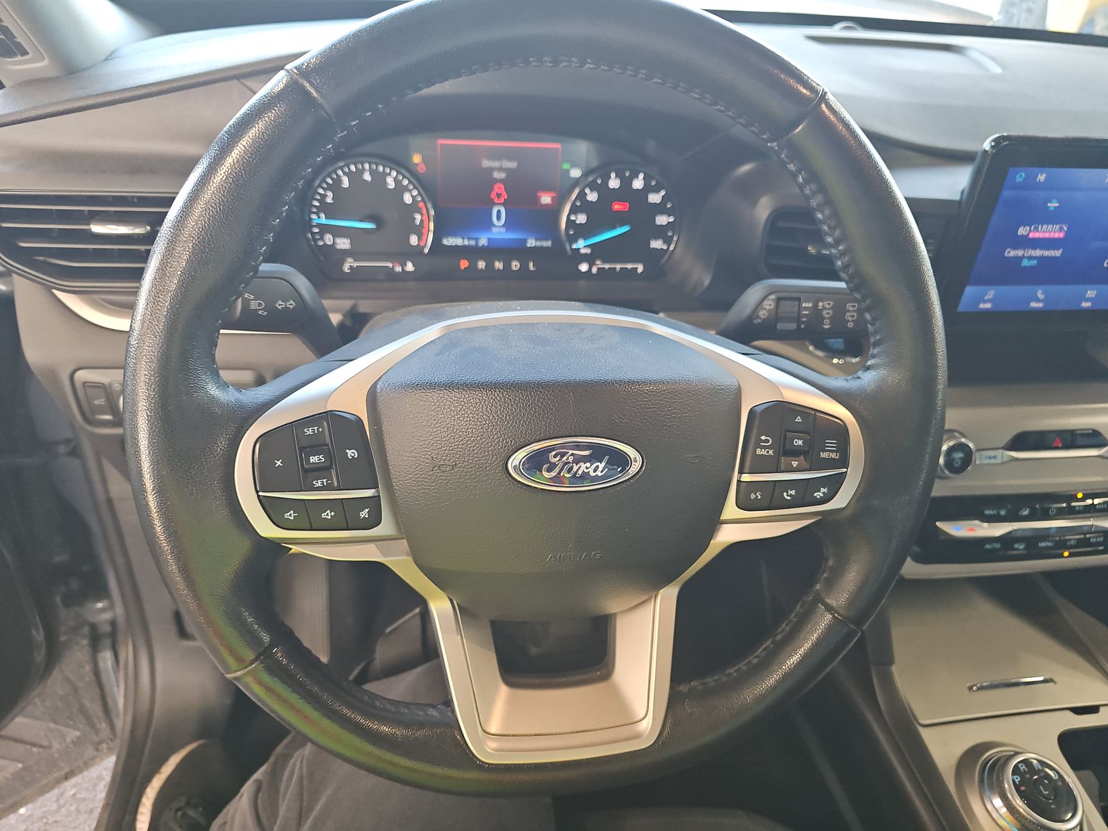 2023 Ford Explorer XLT AWD