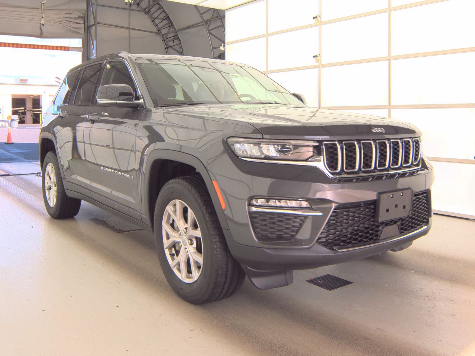 2022 Jeep Grand Cherokee Limited AWD