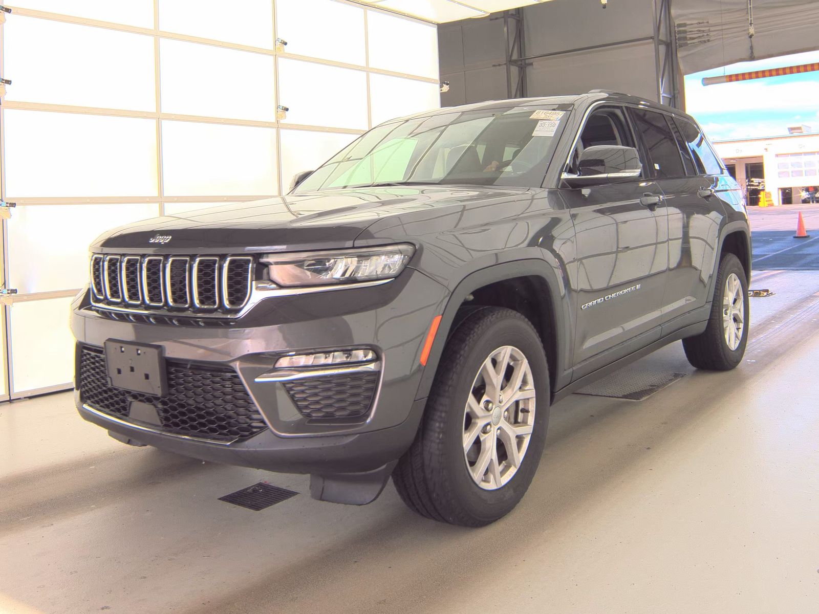 2022 Jeep Grand Cherokee Limited AWD