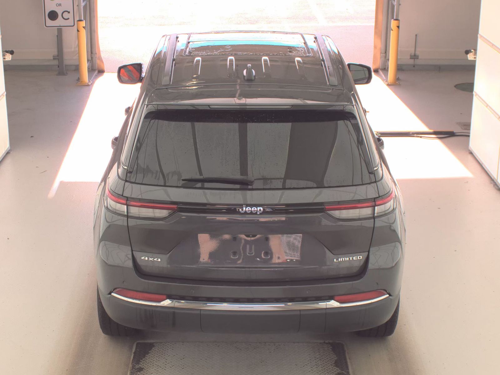 2022 Jeep Grand Cherokee Limited AWD