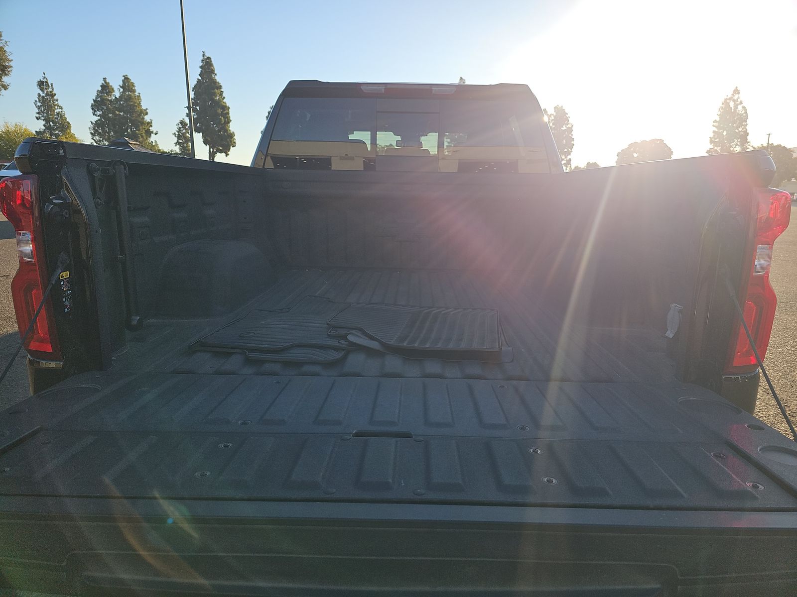 2024 Chevrolet Silverado 1500 LTZ AWD