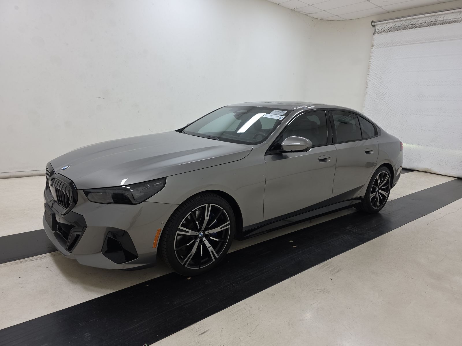 2024 BMW 5 Series 540i xDrive AWD